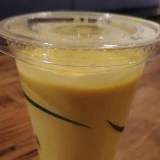 Mango lassi.