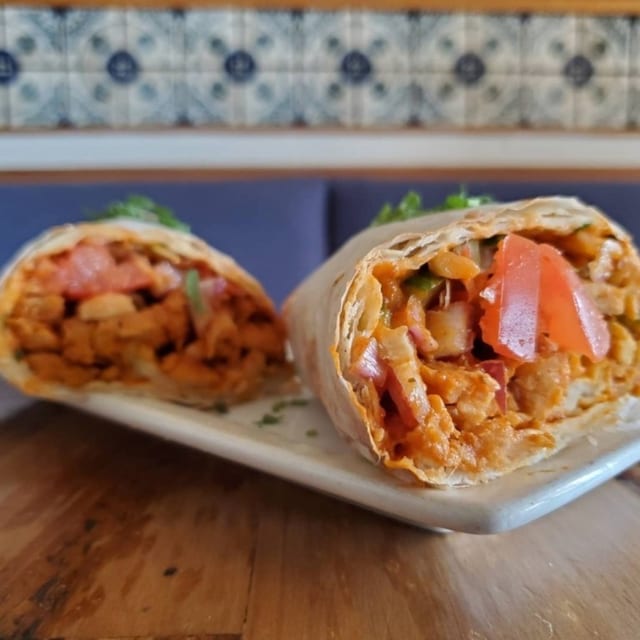 Paneer/Chicken Wrap.